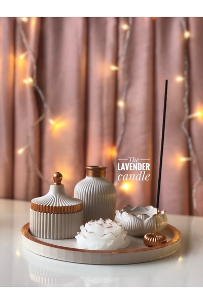 The Lavender Candle Dekoratif Bronz detaylı tepsili set