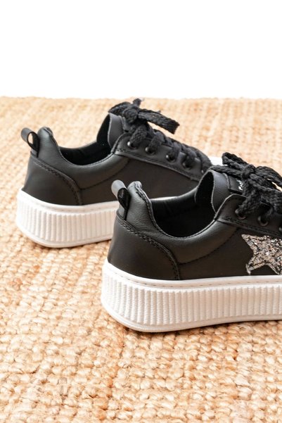 Generic Brand Dm-7100 Black Lace-Up Thermo Sole Casual Sports Shoes with Stone Accessories