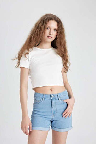 DeFacto Normal Bel Katlamalı Paça Jean Şort A1959ax25sm