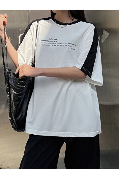 DUBU BUTİK Leisure Future Split Single Jersey T-Shirt - Ασπρόμαυρο κοντομάνικο μπλουζάκι με λαιμόκοψη