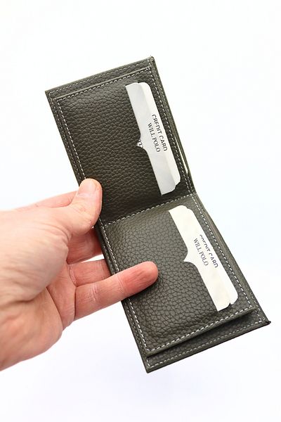 GUZZYLife Vegan Leather 12 Card Compartment Women's Wallet Unisex Wallet Card Holder