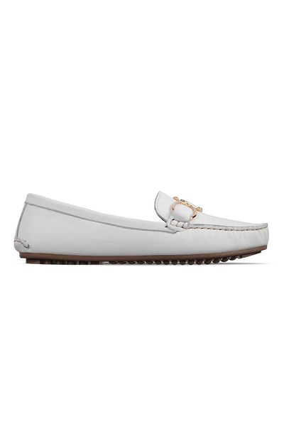 Lal Shoes & Bags حذاء باليرينا نسائي من Freya مصنوع من الجلد الطبيعي بإبزيم ذهبي - أبيض