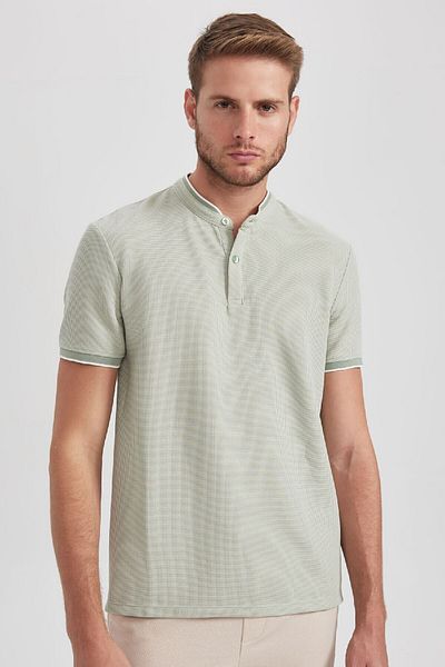 DeFacto Slim Fit Slim Fit Stand γιακάς με κοντό μανίκι βάφλα πόλο T-shirt Z4262az23sp