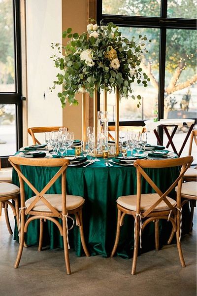 Kotonia Home fata de masa - rotunda cu diametrul 240 cm, Damask Satin DeLux, 100% bumbac, verde smarald