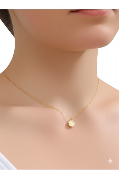 Çınar Aksesuar Lucky Yonca Kolye Gold Renk - Parlak Kristallerle Süslenmiş Şa...