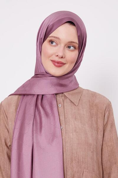 Levidor Pomegranate honeycomb pattern monogram silk shawl
