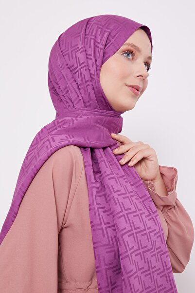 Levidor Plum Square Pattern Blue Jacquard Shawl