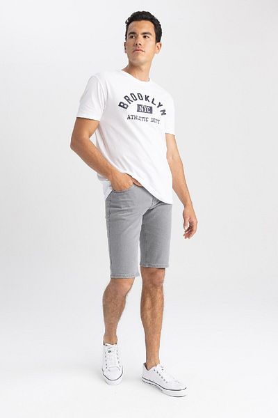 DeFacto Slim Fit Slim Fit Bermuda Jean A4802ax23sm