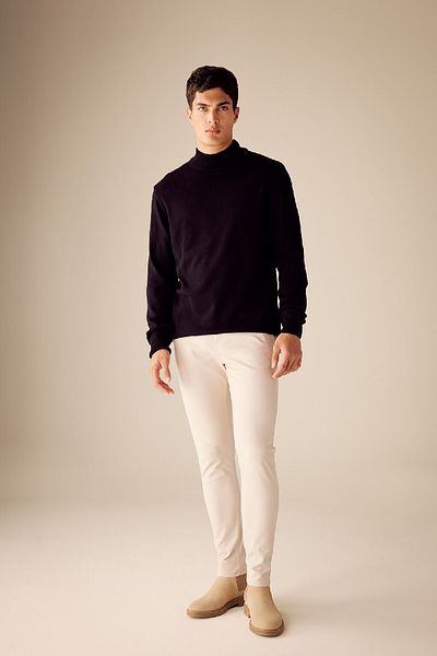 DeFacto Schwarzer Slim-Fit-Slim-Fit-Pullover mit halbem Rollkragen, Basic-Solid-Strickpullover R1127az23wn