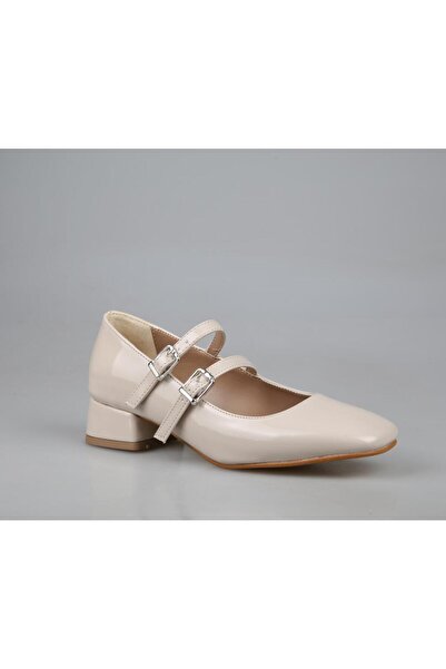 FELES 106-520 حذاء بكعب نسائي من الجلد اللامع