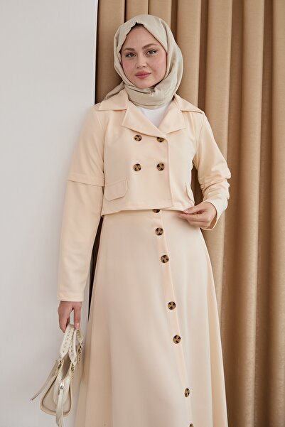 InStyle Кремовий двокомпонентний комплект з ґудзиками на спідниці