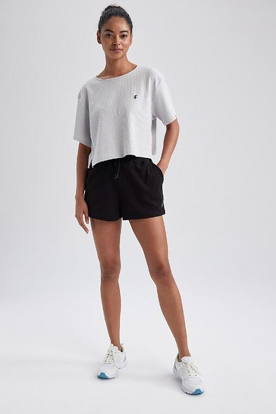DeFacto Fit Cropped Fit Crew Neck Athlete Rib Short Sleeve T-Shirt A9916Ax23Hs