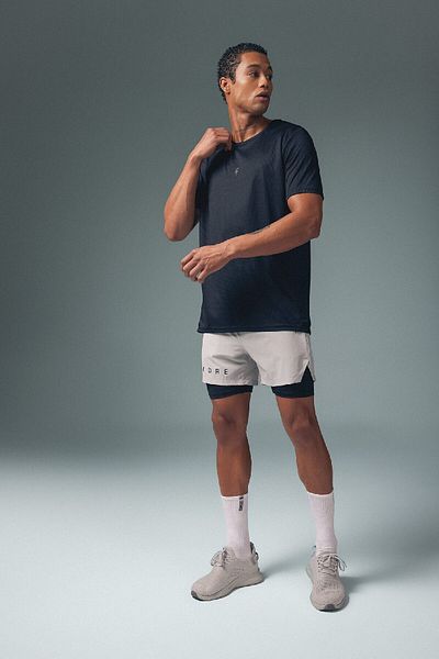 DeFacto Slim Fit Cut Sport-T-Shirt mit Reißverschluss Z2147az23au