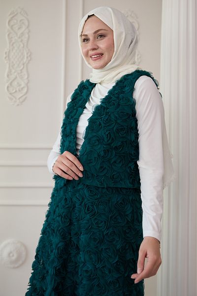 InStyle بدلة مزدوجة باللون الأخضر الزمردي مع سترة منقوشة باللون الوردي