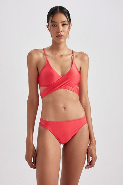 DeFacto Fall In Love Normál Fit Bikini Alsó B0379ax23hs