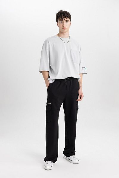 DeFacto Regular Fit Sweatpants with Cargo Pocket and Waist Lace - Straight Leg B2535Ax24Sp