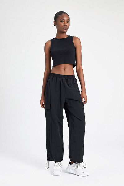 DeFacto Crew Neck Slim Fit Rib Sports Athlete - Z6573Az24Sp
