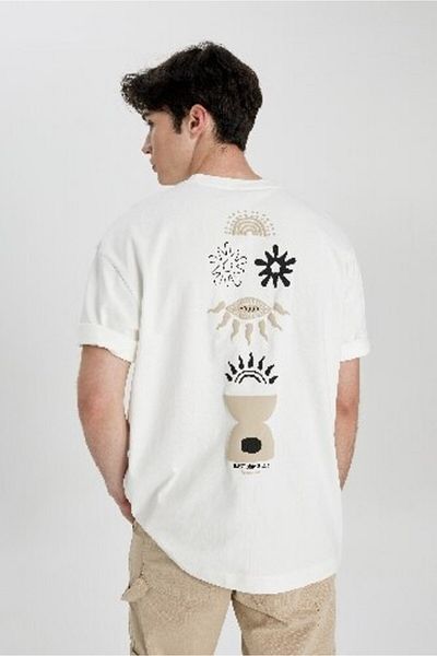 DeFacto Oversize Wide Fit Crew Neck Back Printed Short Sleeve T-Shirt B5813Ax24Sp