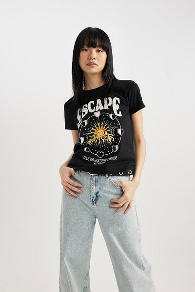 DeFacto Crew Neck Printed Short Sleeve T-Shirt - Regular Fit B7054ax24sm