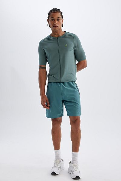 DeFacto Slim Fit Cycling T-Shirt - Συνηθισμένο ύφασμα αθλητικό μανίκια, φερμουάρ και λεπτή εφαρμογή