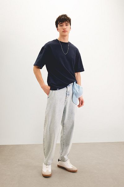 DeFacto Cozy Fit Crew nyakú nyomott rövid ujjú póló - Comfort Regular Fit B5909ax24sp