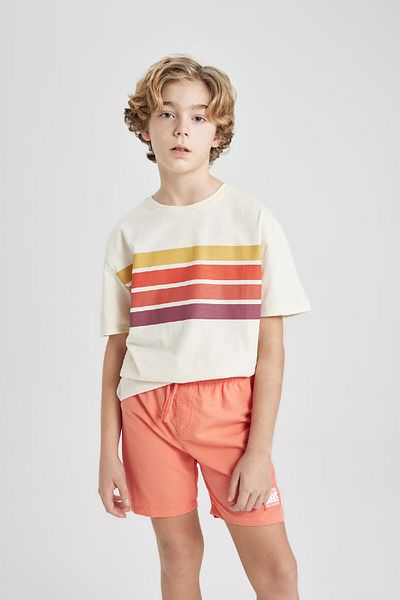 DeFacto Chlapecké oversize fit tričko s krátkým rukávem a výstřihem s pruhy B6410a824sm