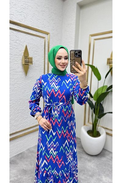 Nergis Neva Butik Φόρεμα Hijab με ζιγκ-ζαγκ σχέδιο