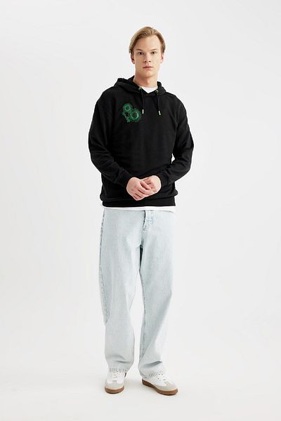 DeFacto Rick And Morty Hooded Boxy Fit Sweatshirt B5368ax24sp – Rücken bedruckt