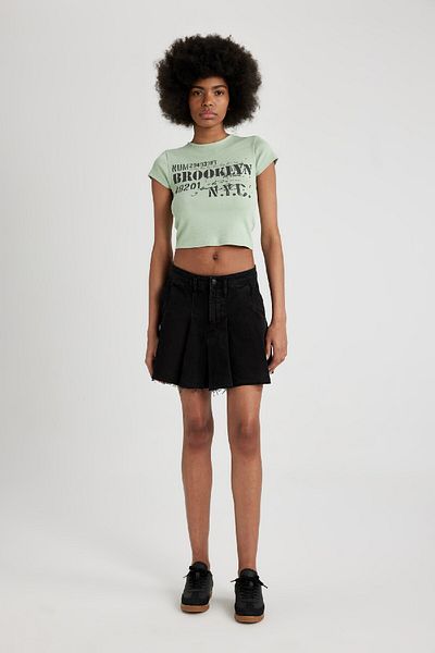 DeFacto Crew Neck Printed Ribbed Camisole T-Shirt - Short Sleeve B6813ax24sm