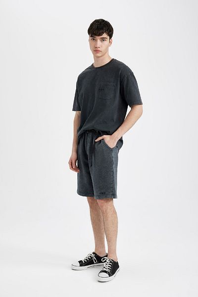 DeFacto Φαρδιά τσέπη ίσιο σορτς - Washable Pale Effect B8797ax24sm