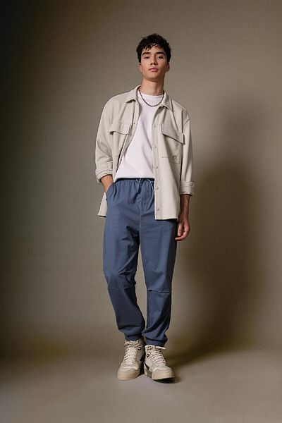 DeFacto Gabardine Jogger nadrág - normál szabású, fűzős derék, rugalmas szár zsebekkel B7493ax24sp