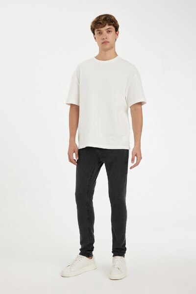 DeFacto Super Skinny Ekstra Dar Kalıp Normal Bel Ekstra Dar Paça Jean Pantolon A6941ax24sp