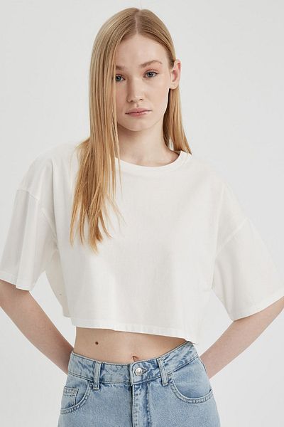DeFacto Cool Loose Fit Crew Neck Basic pevné tričko s krátkým rukávem X2381Az24Sm