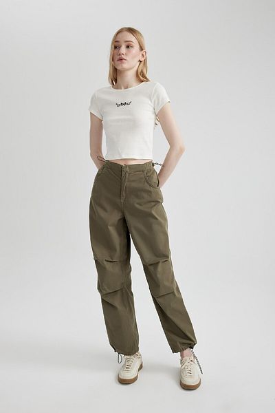 DeFacto Parachute Gabardine Trousers with Pockets and Rubber Waist A2281Ax24Sp