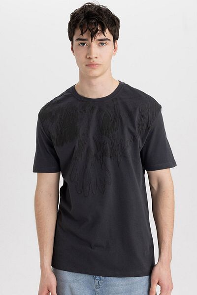 DeFacto T-shirt z krótkim rękawem i nadrukiem o regularnym kroju z okrągłym dekoltem B8485ax24sm