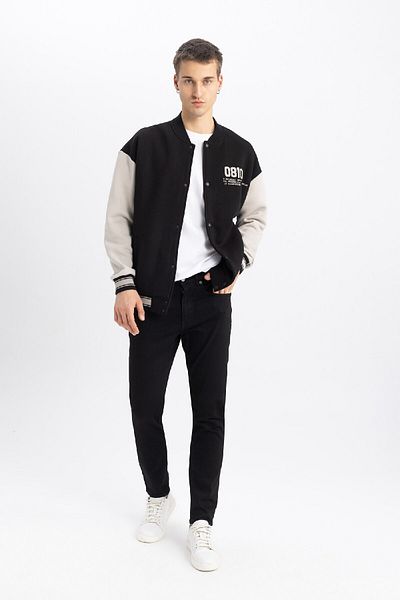 DeFacto Wide Fit College Jacket - Bomber Cardigan with Closure Pocket and Soft Fur Inside A5018Ax
