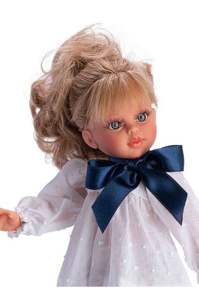 Asivil S.L. Papusa Sabrina Blonda cu Camasa Alba cu Funda 40cm