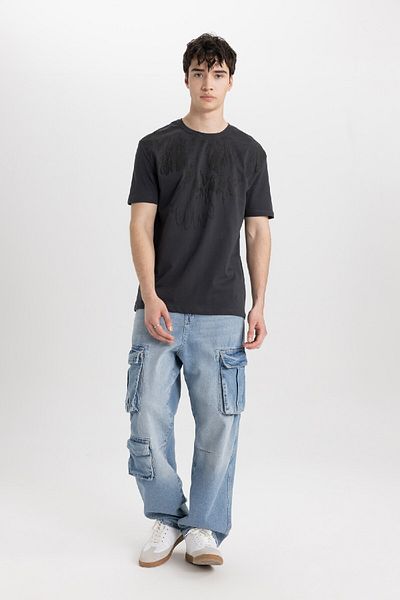 DeFacto T-shirt z krótkim rękawem i nadrukiem o regularnym kroju z okrągłym dekoltem B8485ax24sm