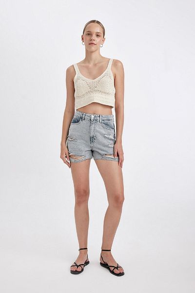 DeFacto Cut-Cut-Jeansshorts mit hoher Taille im Mom-Fit - B7684AX24HS
