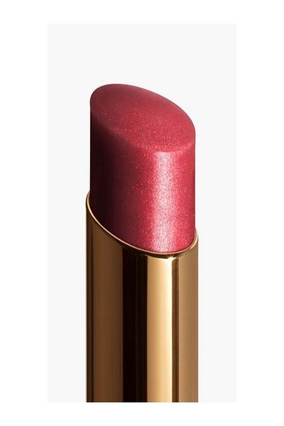 Chanel Lips Long Lasting Moisturizing Lipstick That Gives a Fresh Look-82 - Live