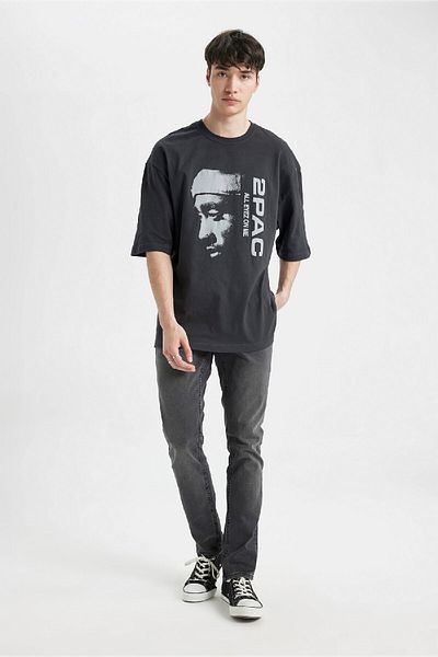 DeFacto T-shirt Tupac Shakur με λαιμόκοψη με κοντό μανίκι B8103ax24sm