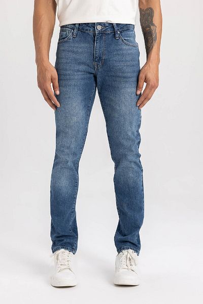 DeFacto Pedro Slim Fit Narrow Fit Regular Waist Narrow Leg Jean Trousers C0683ax24sp