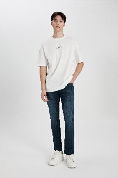 DeFacto Pedro Slim Fit Dar Kalıp Normal Bel Dar Paça Jean Pantolon B4860ax24sp
