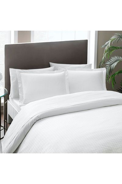 Taç Lenjerie pat jacquard satin 6 piese, Delux Taç, Harvey alb