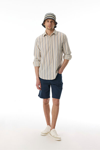 Mudo Straight Fit Shorts