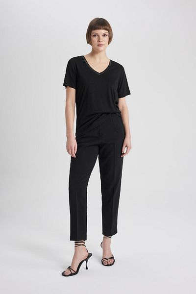 DeFacto Regular Fit V-Neck Short Sleeve T-Shirt K5057Az24Sp