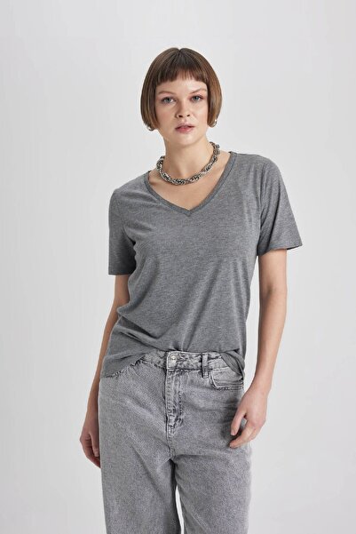 DeFacto Tričko Regular Fit s krátkým rukávem a výstřihem do V K5057Az24Sp