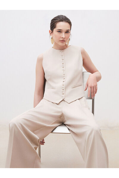 LC Waikiki Crew Neck Crepe Women's Classic Vest