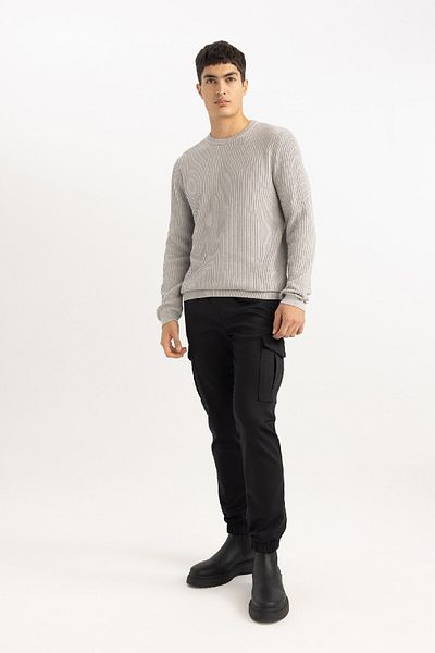 DeFacto Standard Fit Normal Cut Crew Neck Basic Plain Knitwear Sweater B9707Ax24Sp