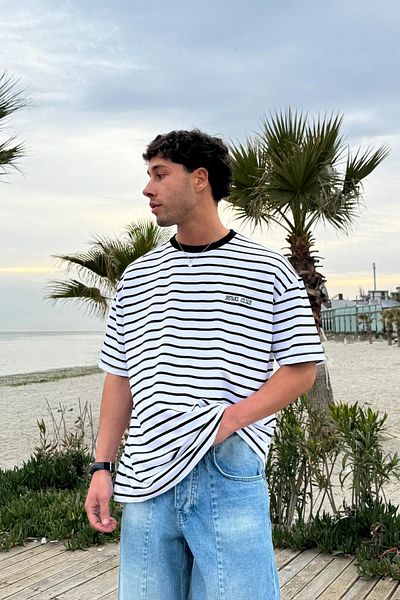 Flaw Wear Royal Club Embroidered Striped T-Shirt